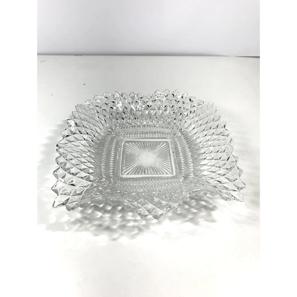 VTG Indiana Glass Clear Diamond Square Point‎ Candy Dish Square 7''x7'' Ruffled